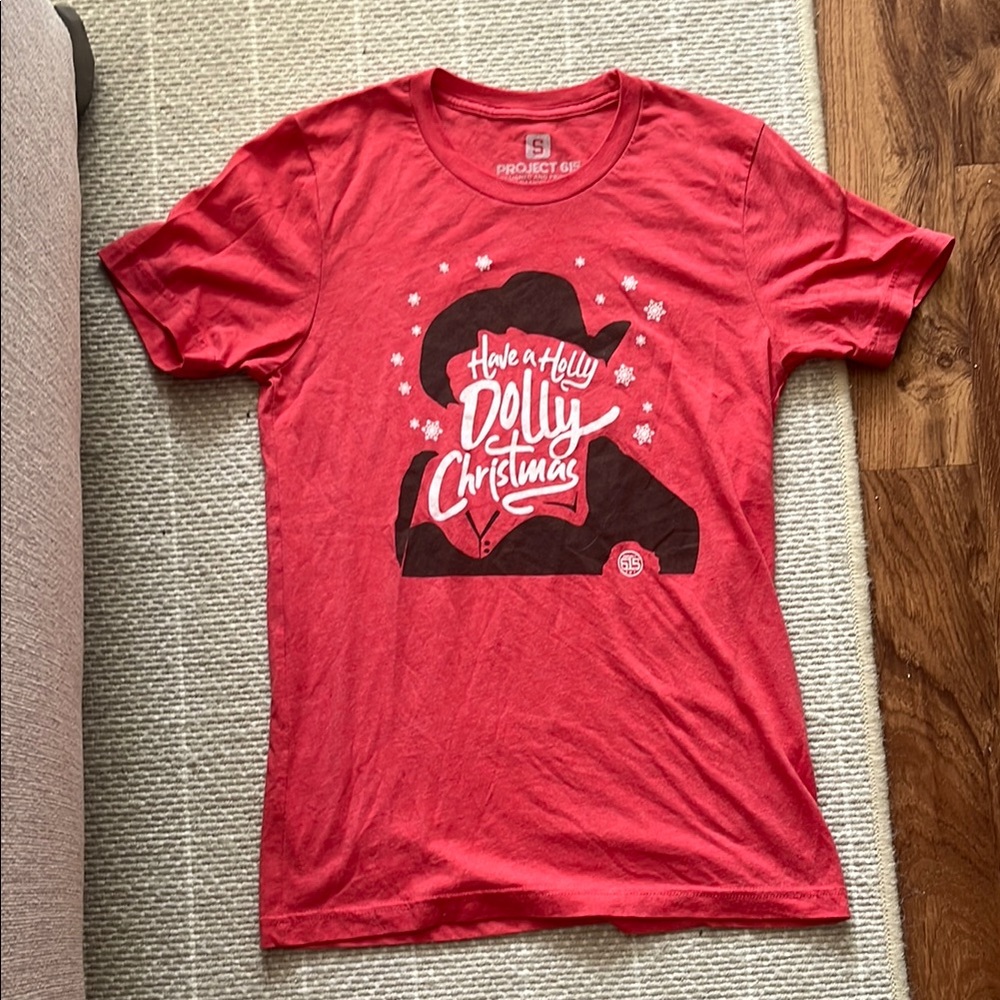 Red Dolly Parton Christmas Graphic T-Shirt